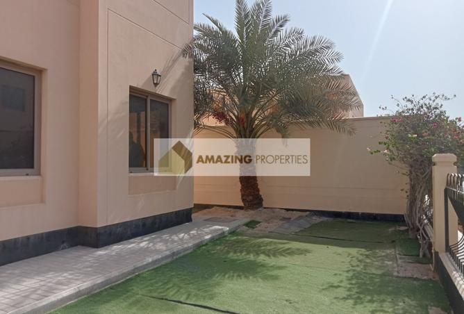 934189 - Property Image 2