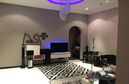 Apartment - 2 Bedrooms - 4 Bathrooms for rent in Alhajiyat - Riffa - Southern Governorate