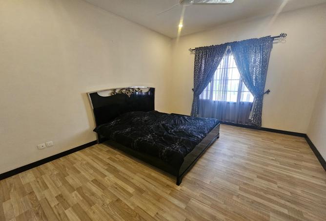 984601 - Property Image 3