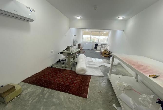 950885 - Property Image 2