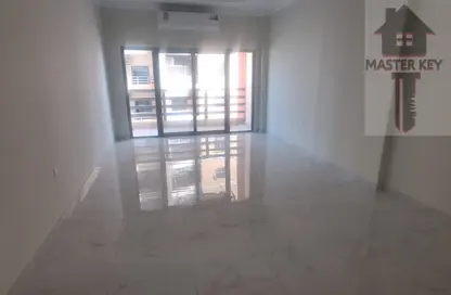 Apartment - 3 Bedrooms - 4 Bathrooms for rent in Hidd - Muharraq Governorate
