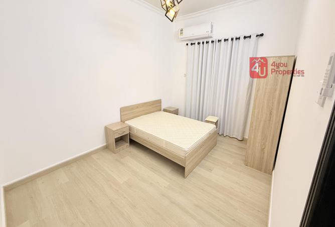 953650 - Property Image 2