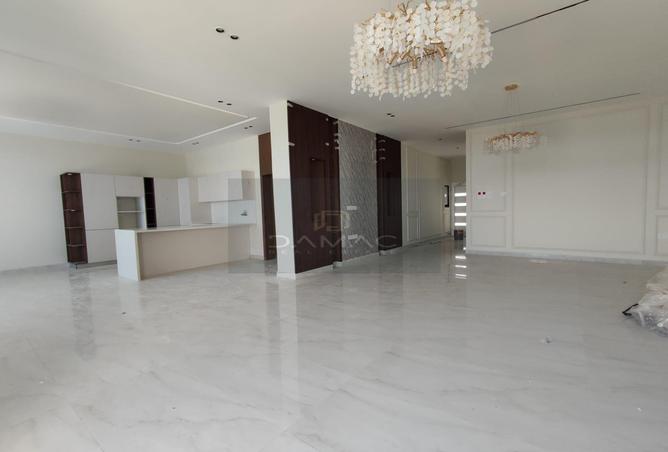 965577 - Property Image 3