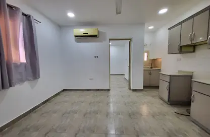 Apartment - 1 Bedroom - 1 Bathroom for rent in Hidd - Muharraq Governorate