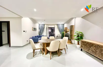 Apartment - 2 Bedrooms - 2 Bathrooms for rent in Manama - Capital Governorate