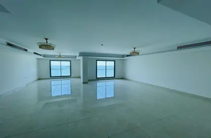 Apartment - 3 Bedrooms - 5 Bathrooms for sale in Hidd - Muharraq Governorate