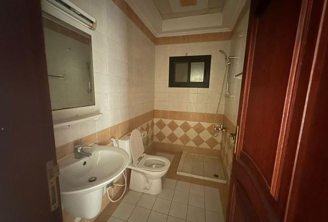 985677 - Property Image 3