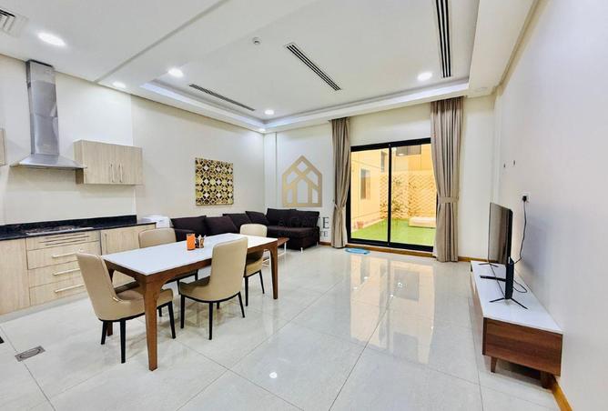 950833 - Property Image 2