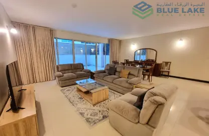 فيلا - 4 غرف نوم - 5 حمامات للايجار في أمواج مارينا - أمواج - المحرق