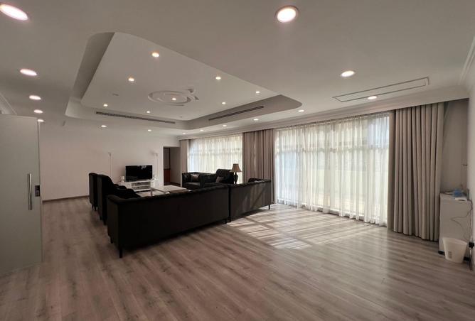 992554 - Property Main Image