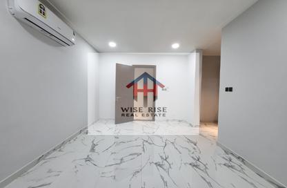 Apartment - 2 Bedrooms - 3 Bathrooms for rent in Hidd - Muharraq Governorate