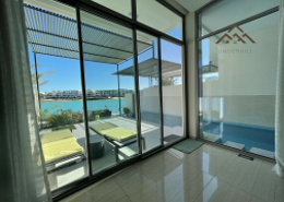 Villa - 5 bedrooms - 7 bathrooms for sale in Najma - Amwaj Islands - Muharraq Governorate