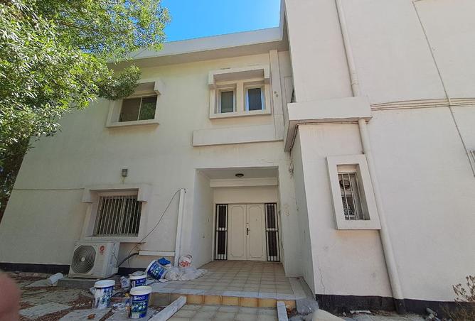 964231 - Property Image 2