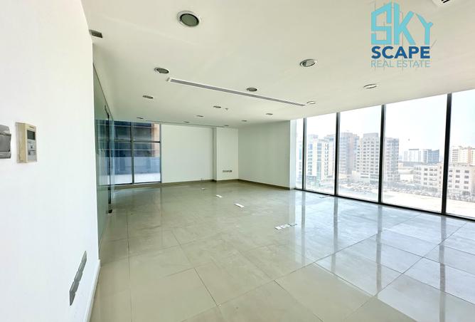 983946 - Property Image 2