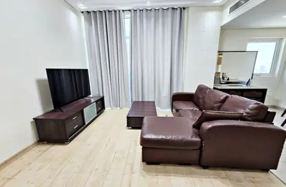 Apartment - 1 Bedroom - 2 Bathrooms for rent in Al Juffair - Capital Governorate