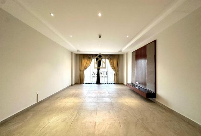 977264 - Property Main Image