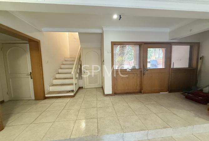 981795 - Property Image 3