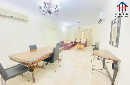 Apartment - 2 Bedrooms - 2 Bathrooms for rent in Mahooz - Manama - Capital Governorate
