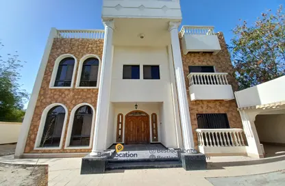 عمارة بالكامل - استوديو - 8 حمامات للايجار في الحجيات - الرفاع - المحافظة الجنوبية
