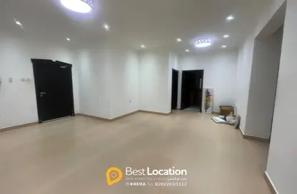 شقة - 3 غرف نوم - 2 حمامات للبيع في توبلي - المحافظة الوسطى