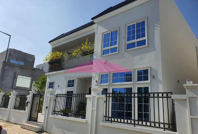 946729 - Property Image 2