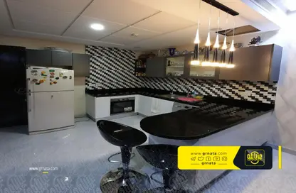 صورة لـ مطبخ شقة - 2 غرف نوم - 2 حمامات للبيع في جدحفص - المحافظة الشمالية ، صورة رقم 1