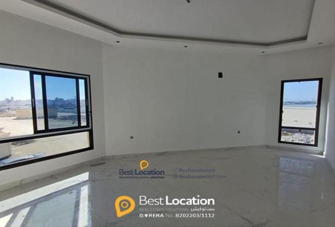 861652 - Property Image 3