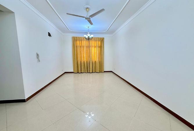 802399 - Property Image 3
