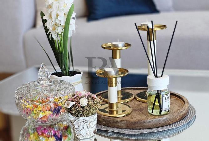 978960 - Property Image 2