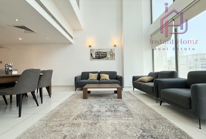 974381 - Property Image 2