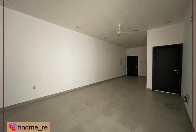 960212 - Property Main Image