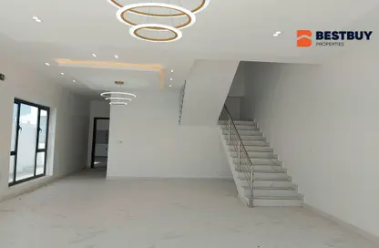 Villa - 4 Bedrooms - 6 Bathrooms for sale in Saar - Northern Governorate