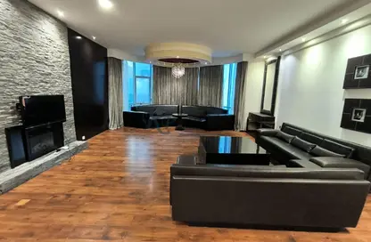 Apartment - 2 Bedrooms - 3 Bathrooms for rent in Al Juffair - Capital Governorate