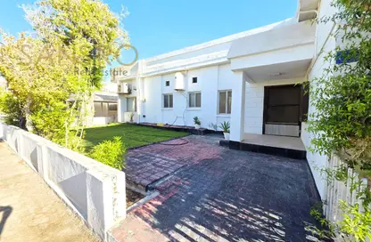 Villa - 3 Bedrooms - 3 Bathrooms for rent in Janabiya - Northern Governorate