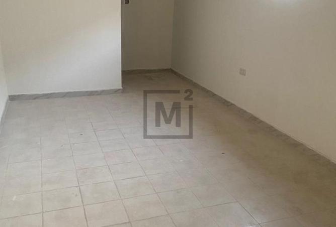 985085 - Property Image 3