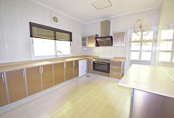 800542 - Property Image 3