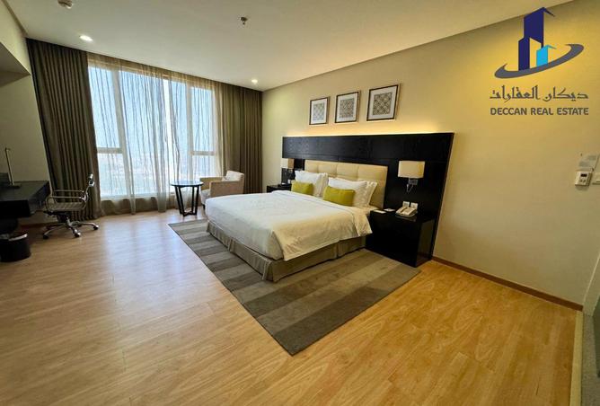 990196 - Property Main Image