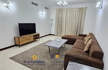 Apartment - 2 Bedrooms - 2 Bathrooms for rent in Al Juffair - Capital Governorate
