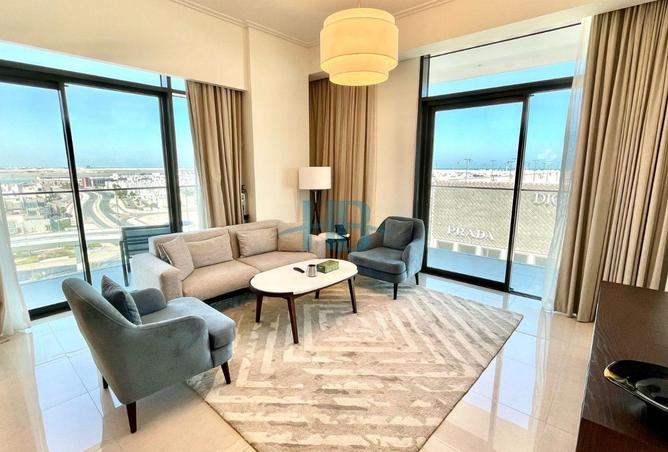 968205 - Property Image 3