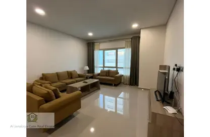 Living Room image for: Apartment - 1 Bedroom - 1 Bathroom for rent in Janabiya - Northern Governorate, Image 1