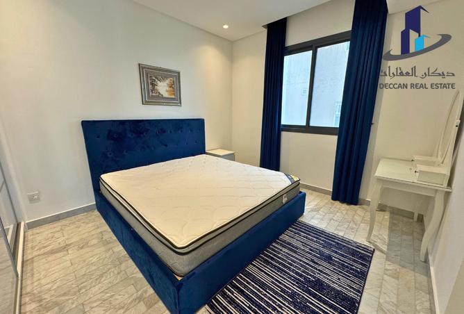 983517 - Property Image 2