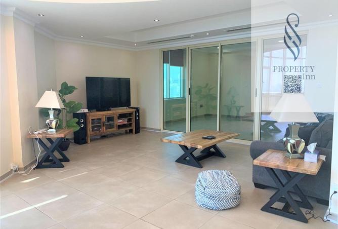 960245 - Property Image 2