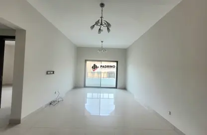 Apartment - 2 Bedrooms - 2 Bathrooms for rent in Zinj - Manama - Capital Governorate