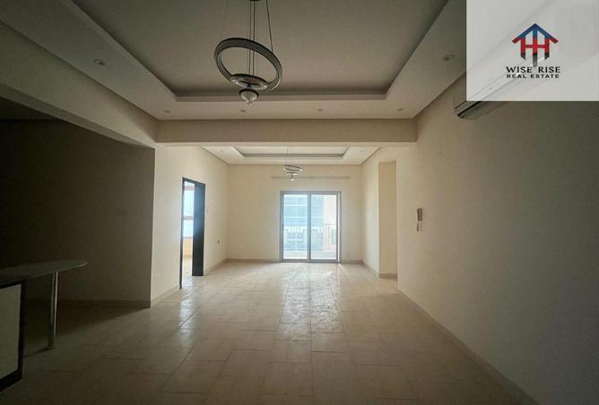 976856 - Property Image 3