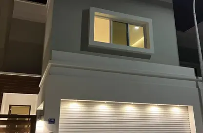 Villa - 4 Bedrooms - 6 Bathrooms for rent in Diyar Al Muharraq - Muharraq Governorate