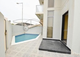 Villa - 4 bedrooms - 6 bathrooms for sale in Tubli - Central Governorate