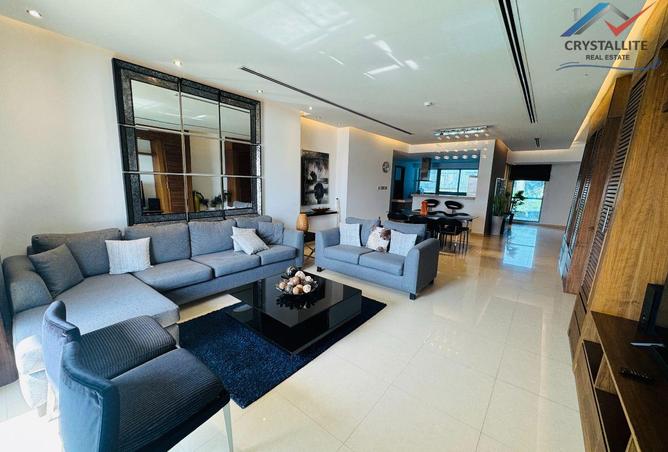 944381 - Property Main Image