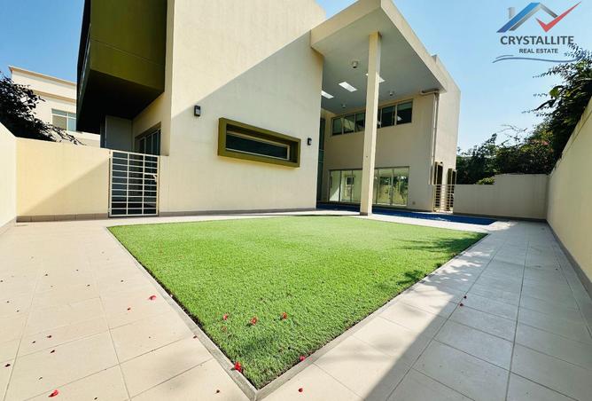 976942 - Property Image 2