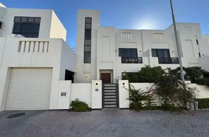 فيلا - 3 غرف نوم - 5 حمامات للبيع في الشروق - ديار المحرق - المحرق فيلا - 3 غرف نوم - 5 حمامات للبيع في الشروق - ديار المحرق - المحرق