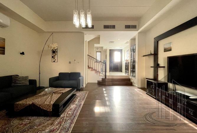 954600 - Property Image 3